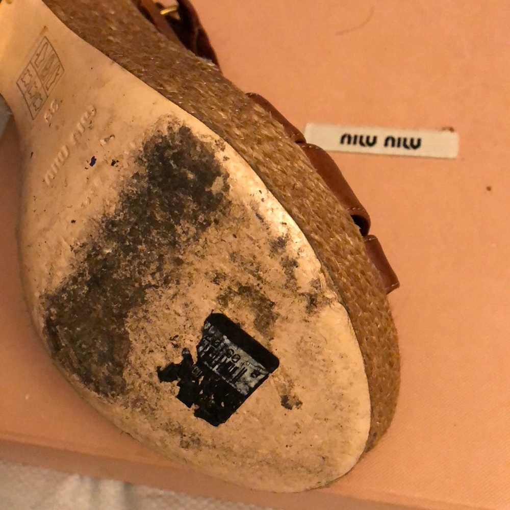 Comfortable - image 6